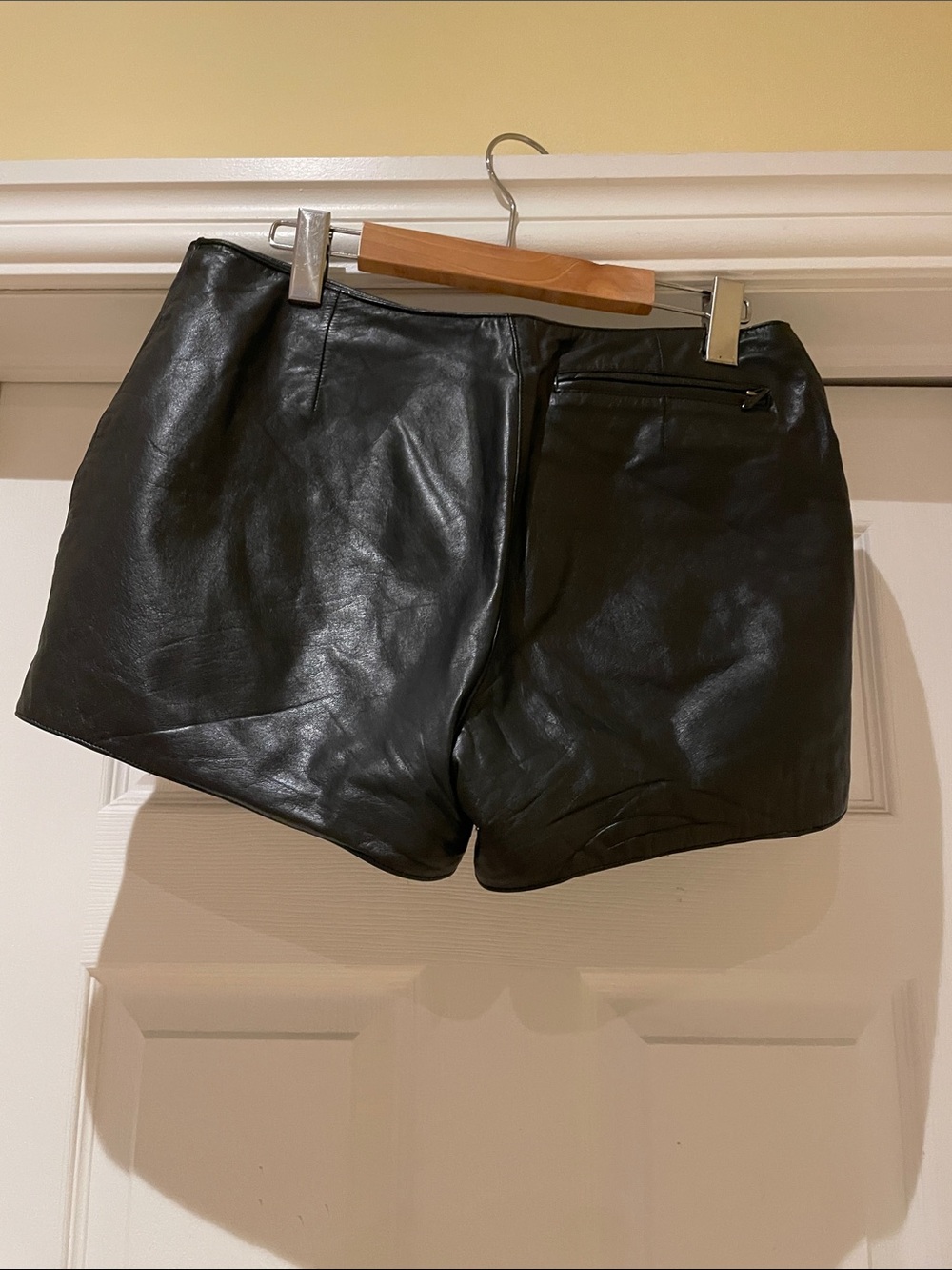 Harley-Davidson Leather Shorts • Y2K Biker Chic • Genuine Leather.Moto festival - Picture 7 of 15